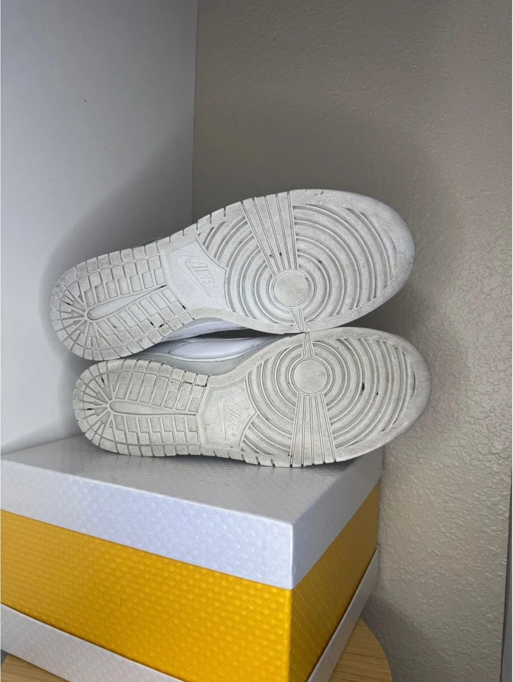 Nike Dunk Low Triple White Women’s Size 8.5 Leather Sneakers Used No Box